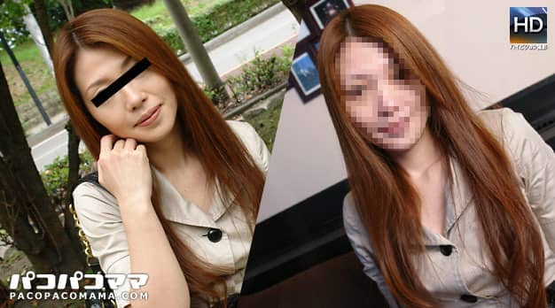 結城菜々美<br />『スッピン熟女 ～素顔でエッチな買い物～』